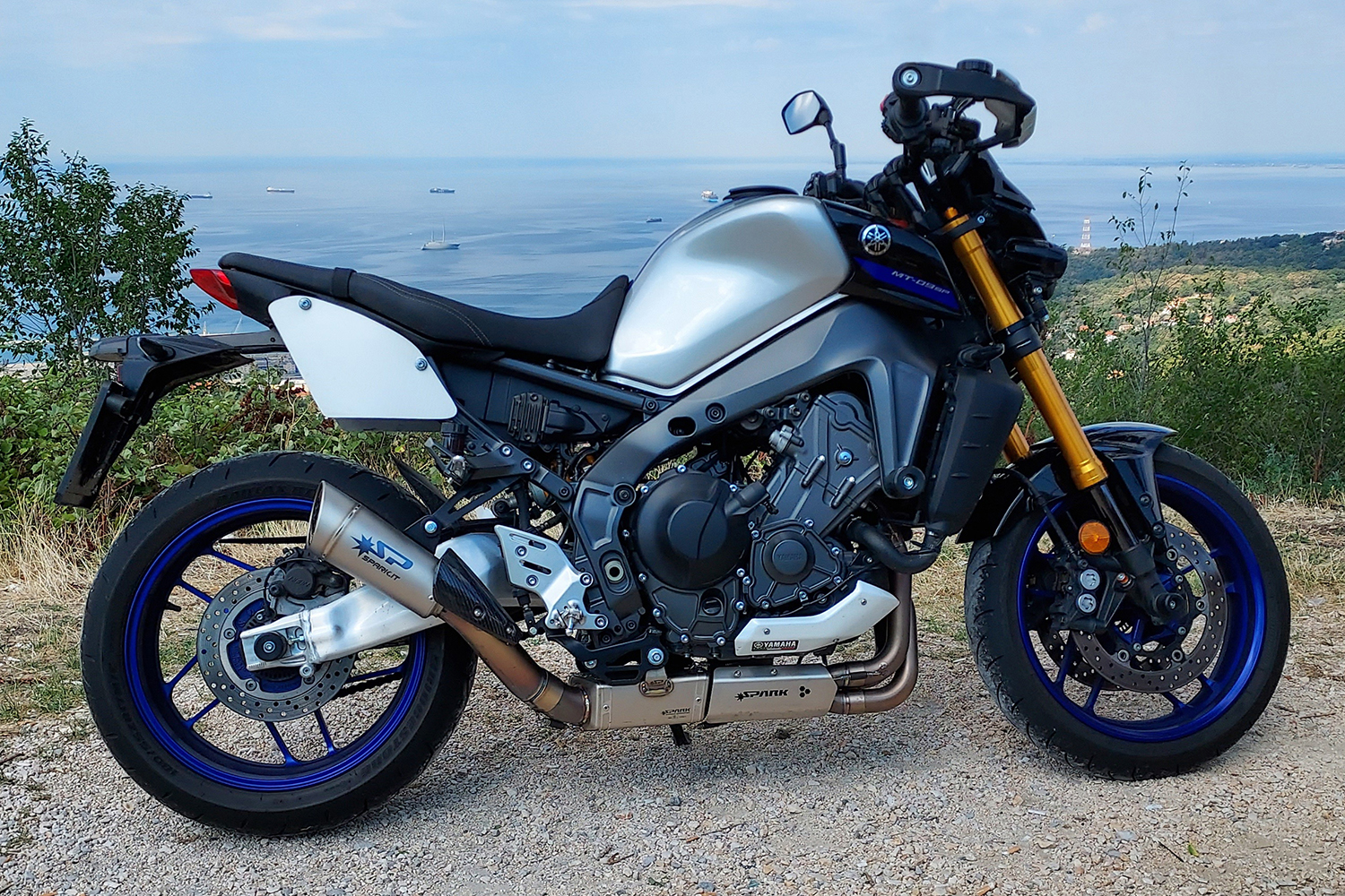 Spark exhaust mt09 new arrivals